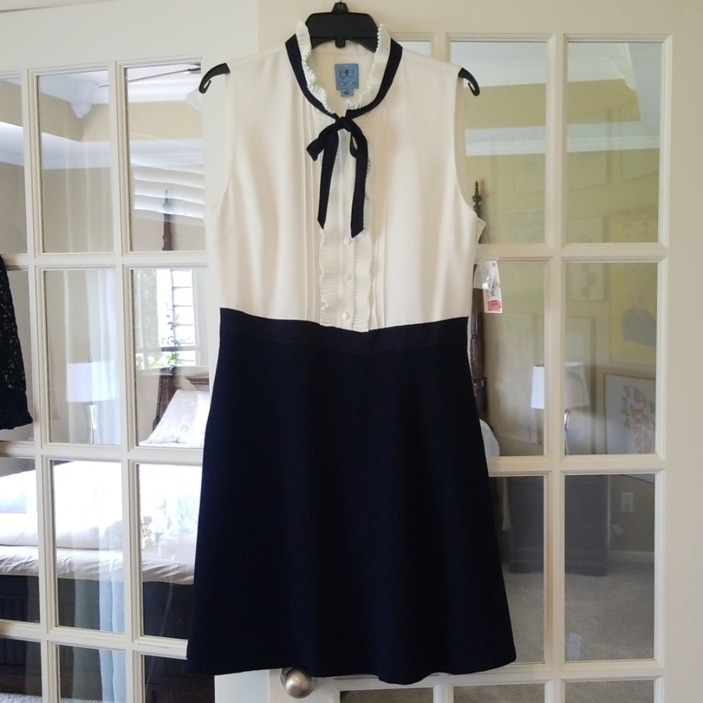 CeCe dress NWT size 12 beautiful navy and cream.
